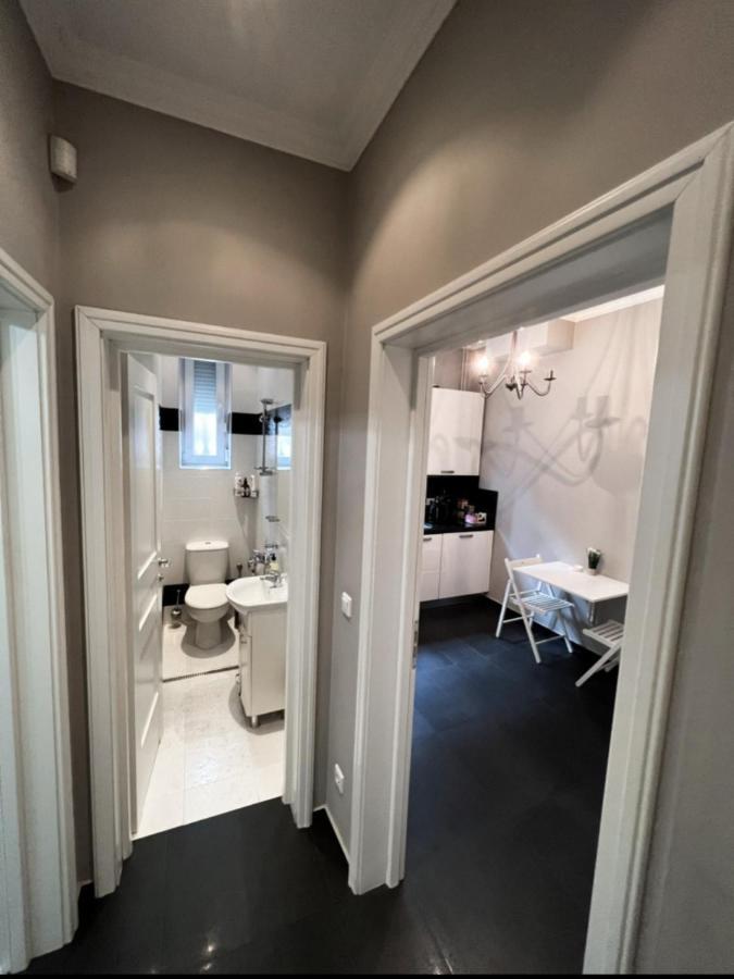 Doctors Garden Appartment 소피아 외부 사진